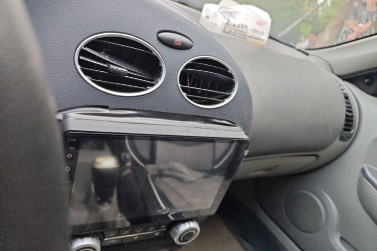 Used Soueast V3 Lingyue 2011 1.5L Manual Comfort Edition Audio And AC Panel