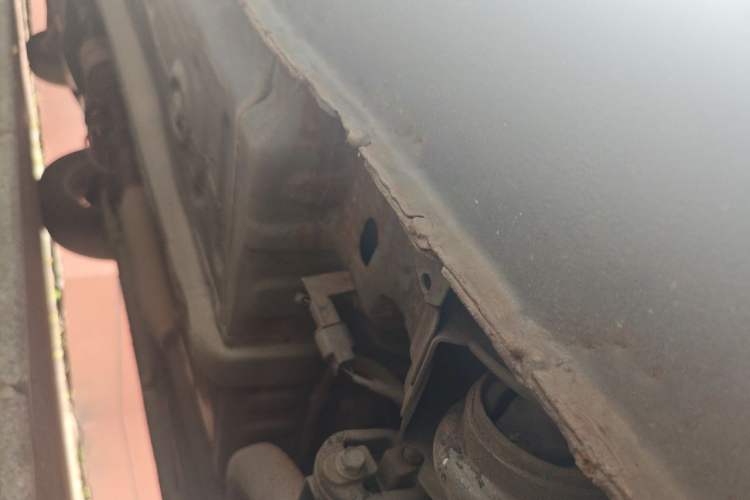 Used Soueast V3 Lingyue 2011 1.5L Manual Comfort Edition Chassis Rear Left
