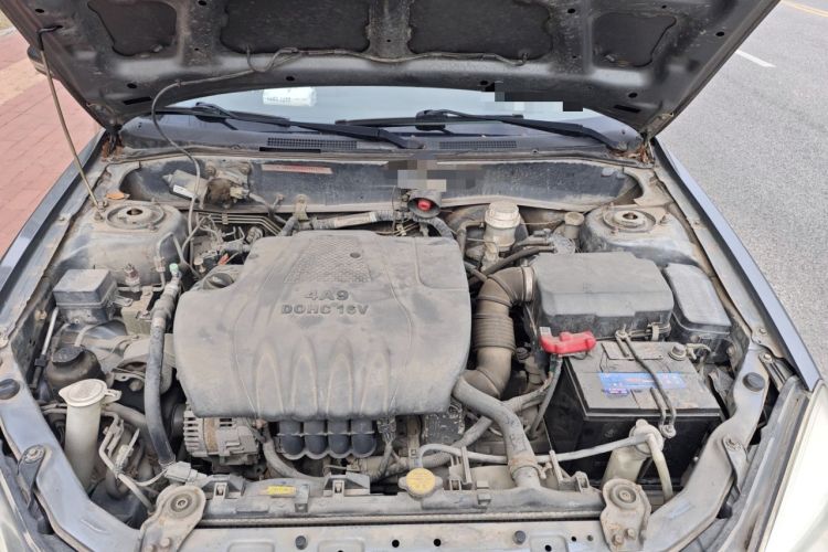 Used Soueast V3 Lingyue 2011 1.5L Manual Comfort Edition Engine Bay