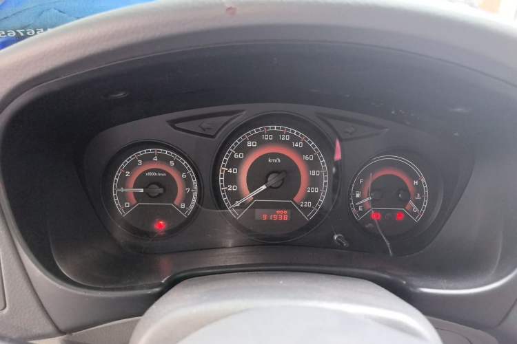 Used Soueast V3 Lingyue 2011 1.5L Manual Upgrade Edition Instrument Cluster