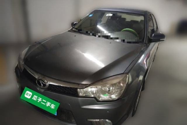 Used Soueast V3 Lingyue 2011 Revised Version 1.5L Manual – Style Edition