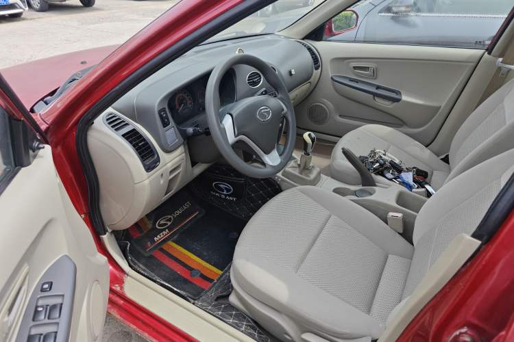 Used Soueast V3 Lingyue 2011 Revised Version 1.5L Manual – Style Edition Left Front Seat