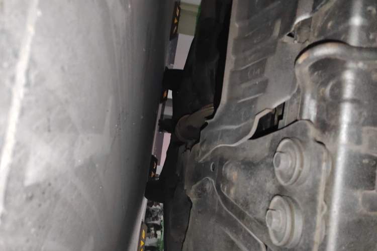 Used Soueast V3 Lingyue 2011 Revised Version 1.5L Manual – Style Edition Chassis Front