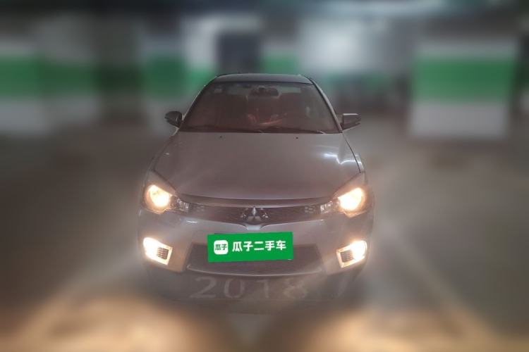 Used Soueast V3 Lingyue 2011 Revised Version 1.5L Manual – Style Edition Front
