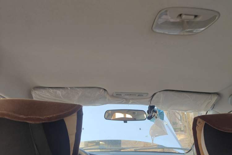 Used Soueast V3 Lingyue 2011 1.5L Manual Comfort Edition Headliner