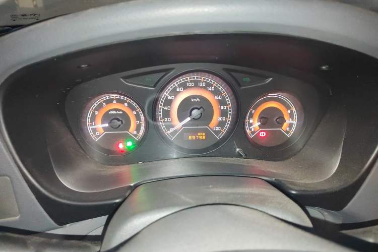 Used Soueast V3 Lingyue 2011 Revised Version 1.5L Manual – Style Edition Instrument Cluster