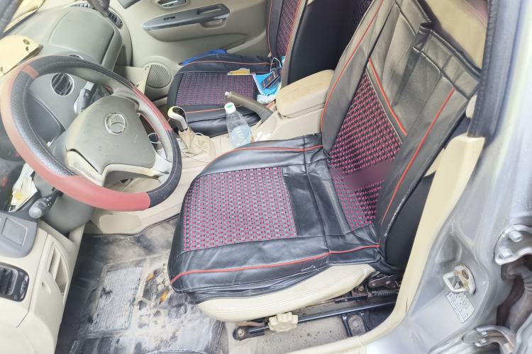 Used Soueast V3 Lingyue 2011 1.5L Manual Deluxe Edition Left Front Seat