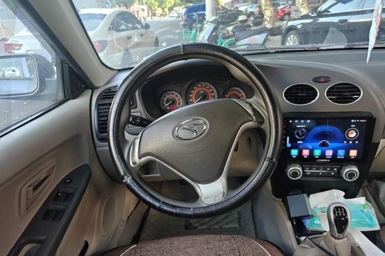 Used Soueast V3 Lingyue 2011 1.5L Manual Comfort Edition Steering Wheel