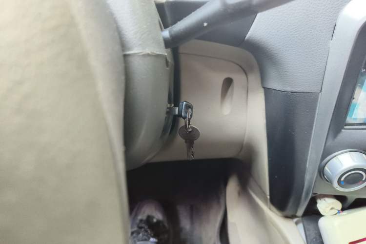 Used Soueast V3 Lingyue 2011 1.5L Manual Deluxe Edition Vehicle Key
