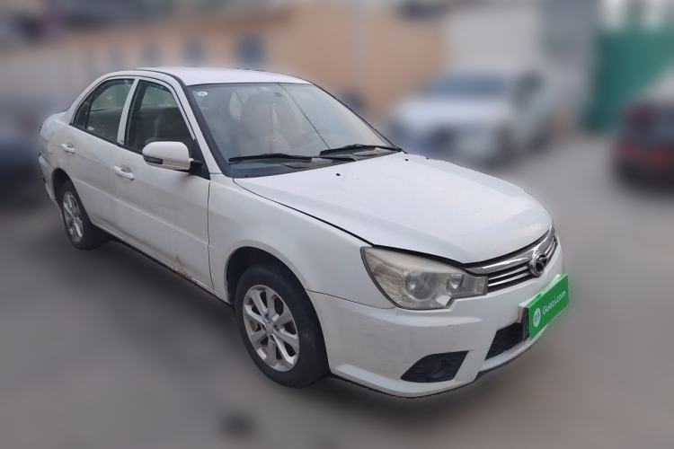 Used Soueast V3 Lingyue 2011 Revised Version 1.5L Manual – Style Edition Front Right 45 Deg