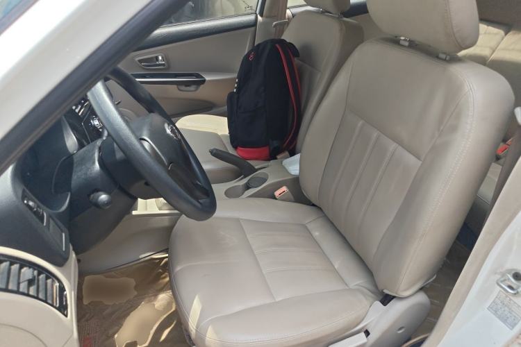 Used Soueast V3 Lingyue 2011 1.5L Manual Deluxe Edition Left Front Seat