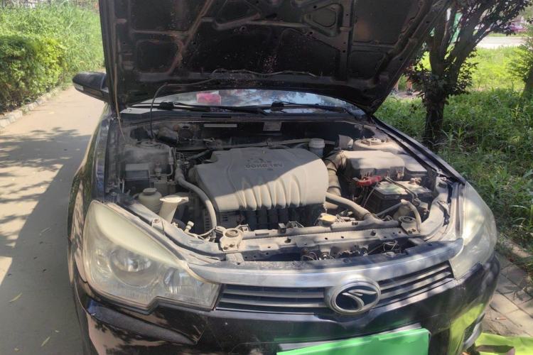 Used Soueast V3 Lingyue 2012 1.5L Manual Happiness Edition Engine Bay