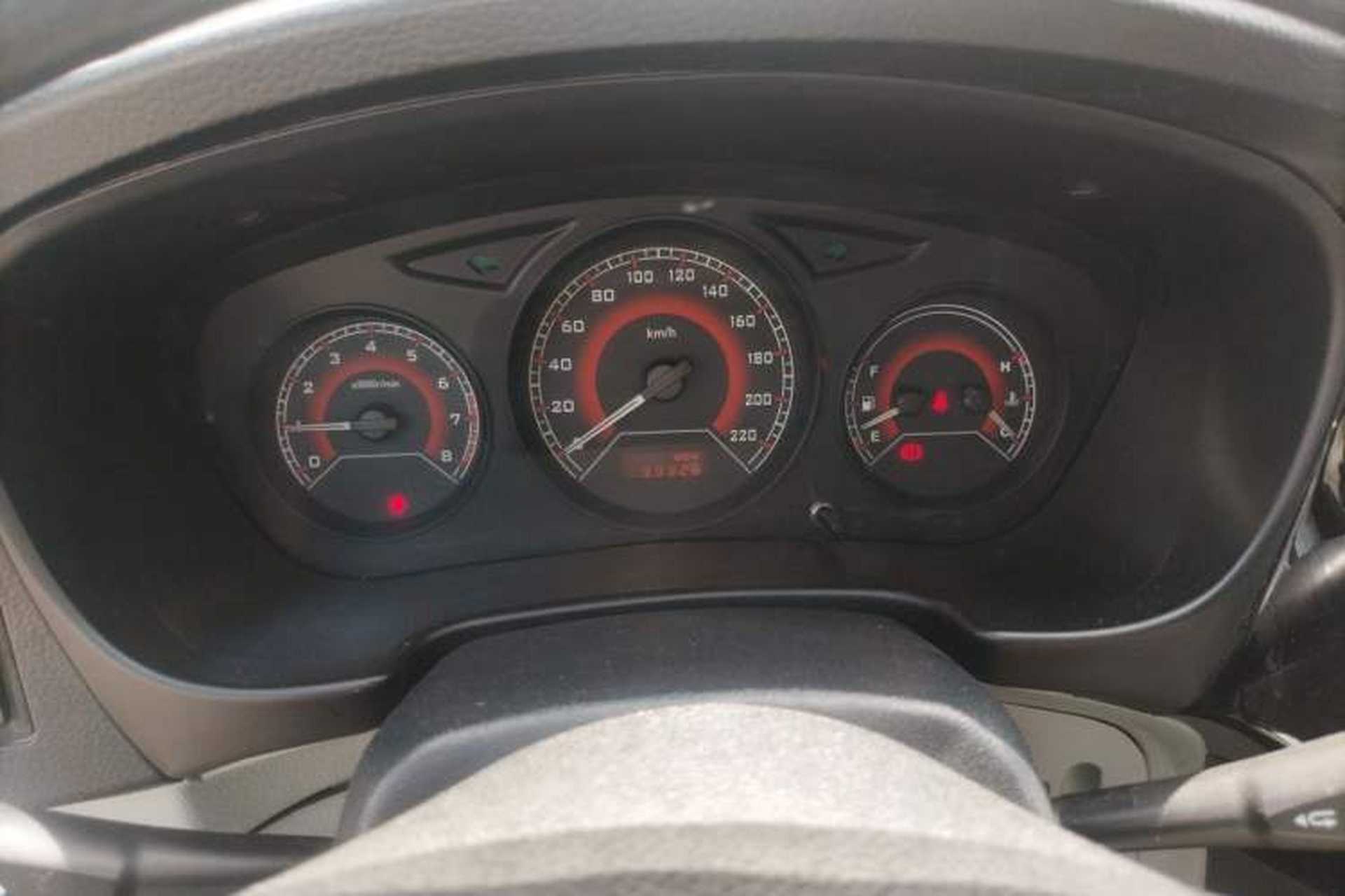 Used Soueast V3 Lingyue 2012 Revised Version 1.5L Manual Flagship Edition Instrument Cluster