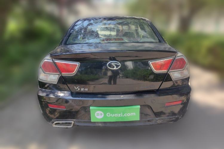 Used Soueast V3 Lingyue 2012 1.5L Manual Happiness Edition Rear