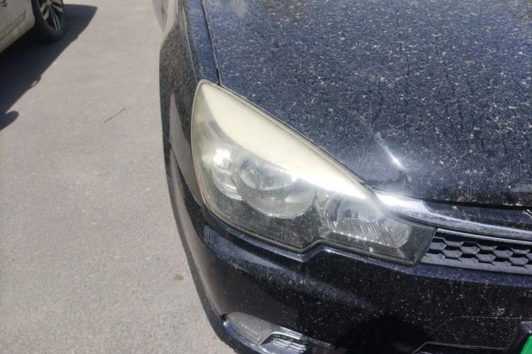 Used Soueast V3 Lingyue 2012 Revised Version 1.5L Manual Flagship Edition Right Front Headlight