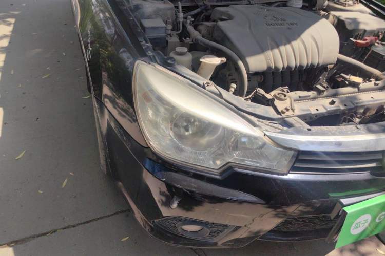 Used Soueast V3 Lingyue 2012 1.5L Manual Happiness Edition Right Front Headlight