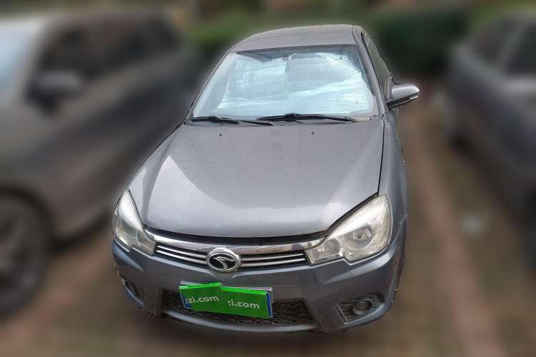 Used Soueast V3 Lingyue 2012 1.5L Manual Luxury Edition Front
