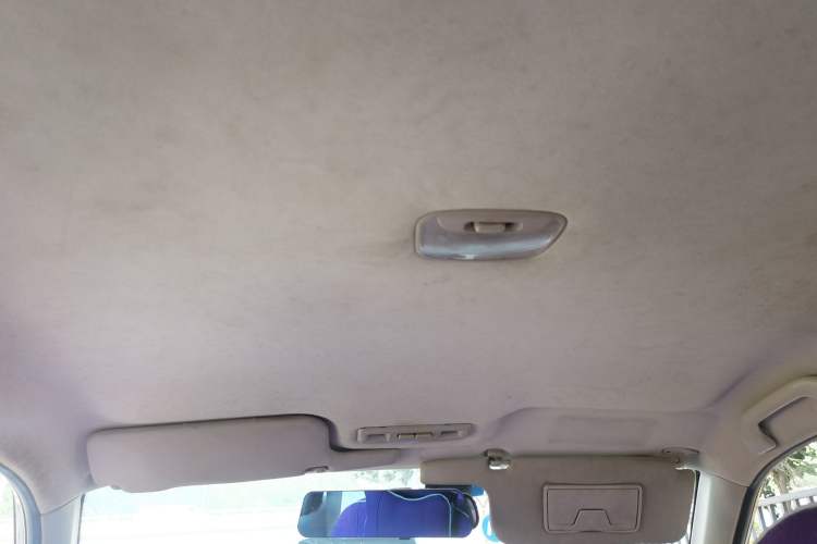 Used Soueast V3 Lingyue 2012 Revised Version 1.5L Manual Flagship Edition Headliner