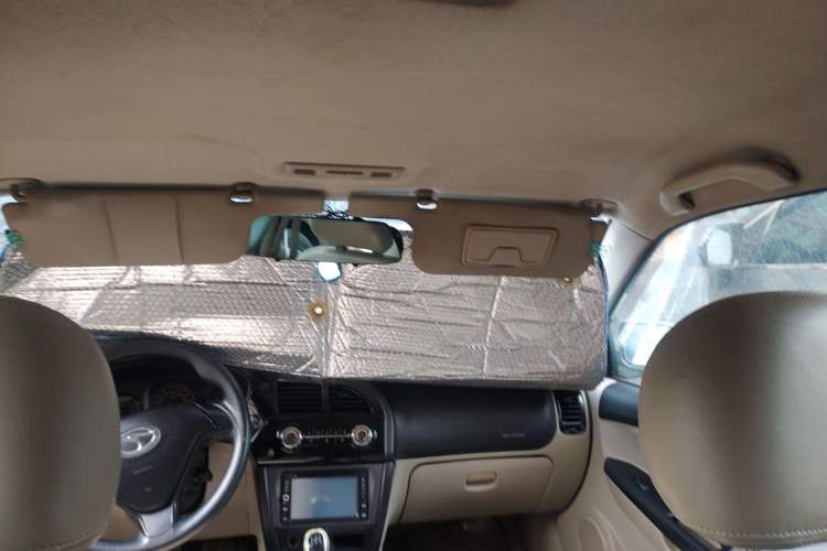 Used Soueast V3 Lingyue 2012 1.5L Manual Luxury Edition Headliner