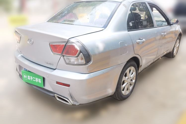 Used Soueast V3 Lingyue 2012 Revised Version 1.5L Manual Flagship Edition Rear Right 45 Deg