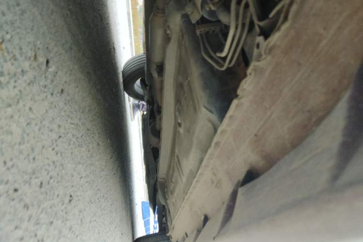 Used Soueast V3 Lingyue 2012 Revised Version 1.5L Manual – Style Edition Chassis Rear Right