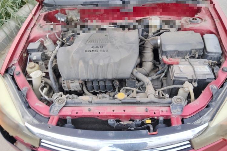 Used Soueast V3 Lingyue 2012 Revised Version 1.5L Manual – Style Edition Engine Bay