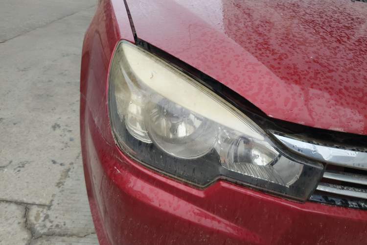 Used Soueast V3 Lingyue 2012 Revised Version 1.5L Manual – Style Edition Right Front Headlight