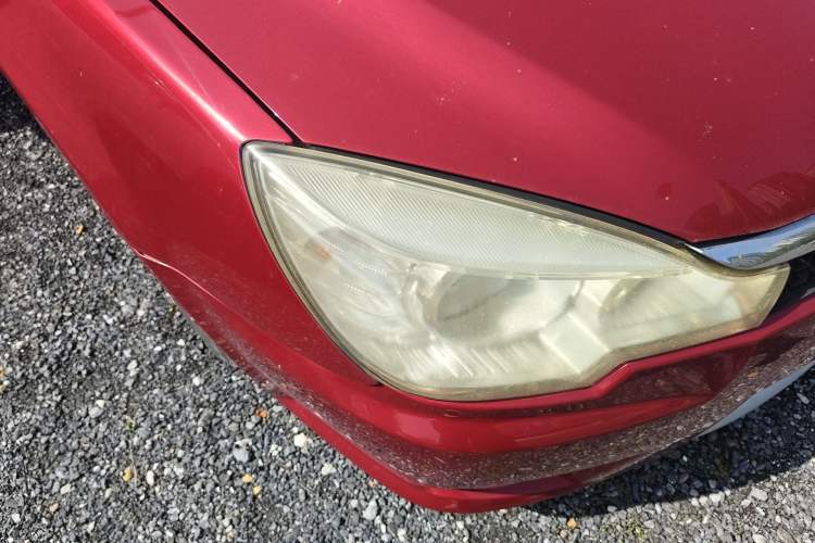 Used Soueast V3 Lingyue 2012 1.5L Manual Luxury Style Edition Right Front Headlight