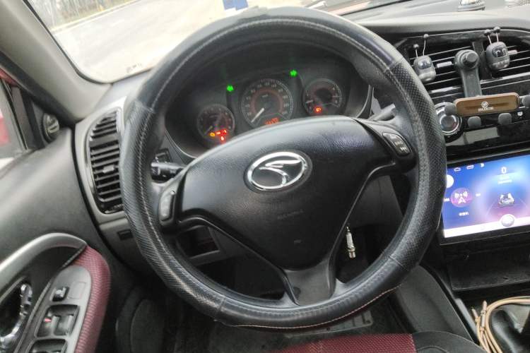 Used Soueast V3 Lingyue 2012 Revised Version 1.5L Manual – Style Edition Steering Wheel