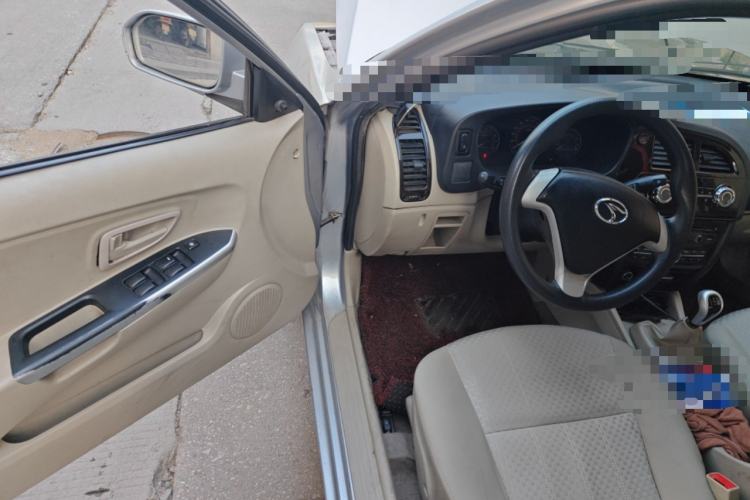 Used Soueast V3 Lingyue 2012 Revised Version 1.5L Manual Comfort Edition Driver Seat