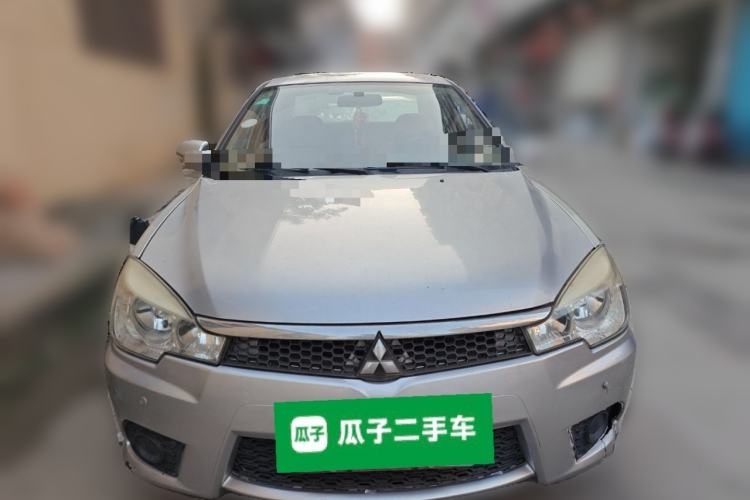 Used Soueast V3 Lingyue 2012 Revised Version 1.5L Manual Comfort Edition Front