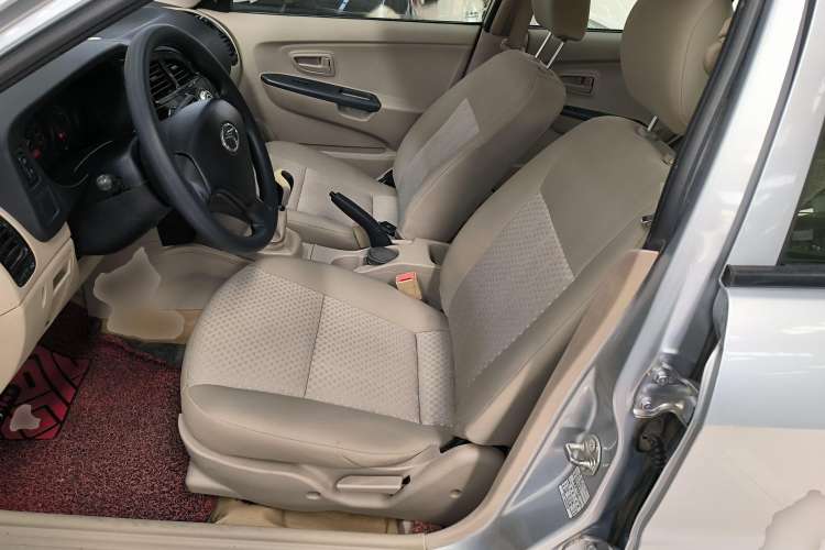 Used Soueast V3 Lingyue 2012 Revised Version 1.5L Manual Luxury Edition Left Front Seat