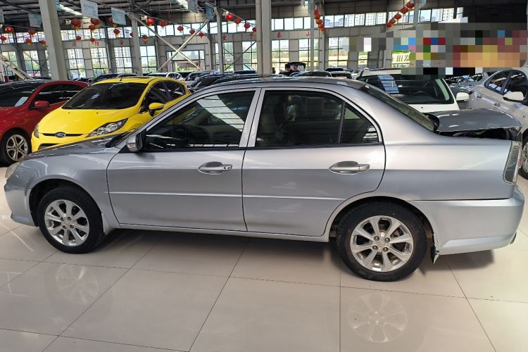 Used Soueast V3 Lingyue 2012 Revised Version 1.5L Manual Luxury Edition Left Side