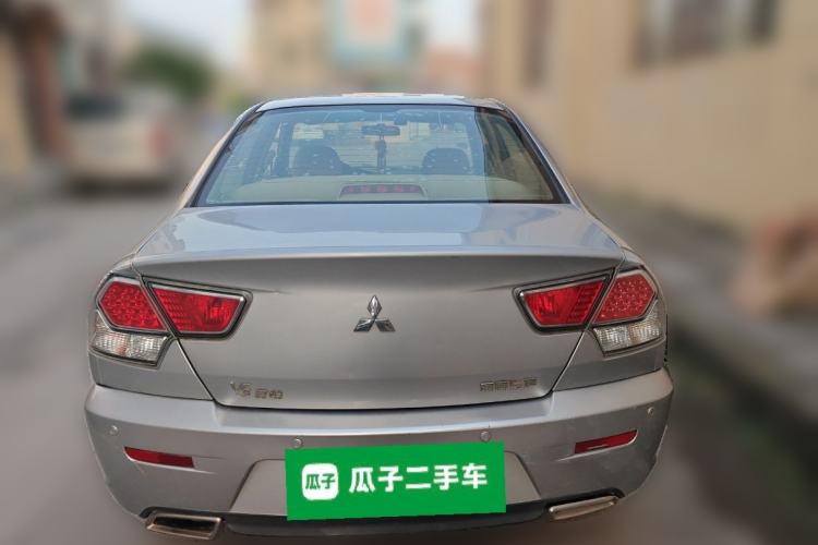 Used Soueast V3 Lingyue 2012 Revised Version 1.5L Manual Comfort Edition Rear