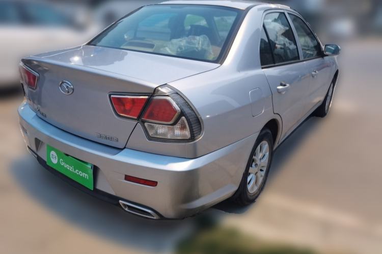 Used Soueast V3 Lingyue 2012 Revised Version 1.5L Manual – Happiness Edition Rear Right 45 Deg