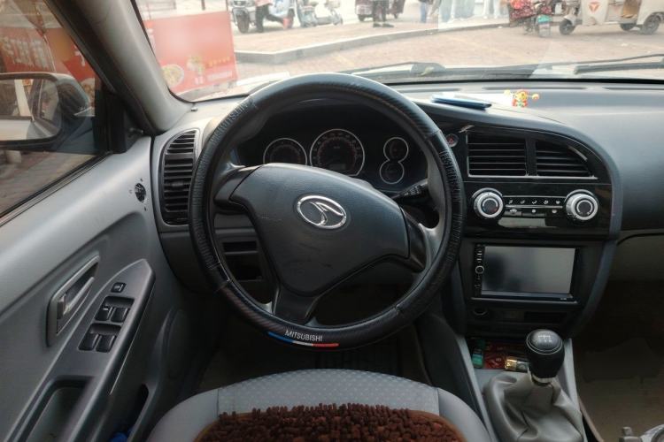 Used Soueast V3 Lingyue 2012 1.5L Manual New Happiness Edition Steering Wheel