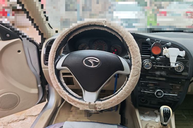 Used Soueast V3 Lingyue 2012 Revised Version 1.5L Manual Comfort Edition Steering Wheel