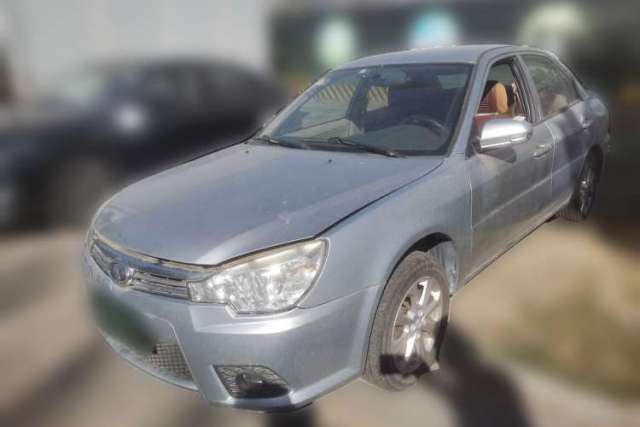 Used Soueast V3 Lingyue 2012 Revised Version 1.5L Manual Comfort Edition
