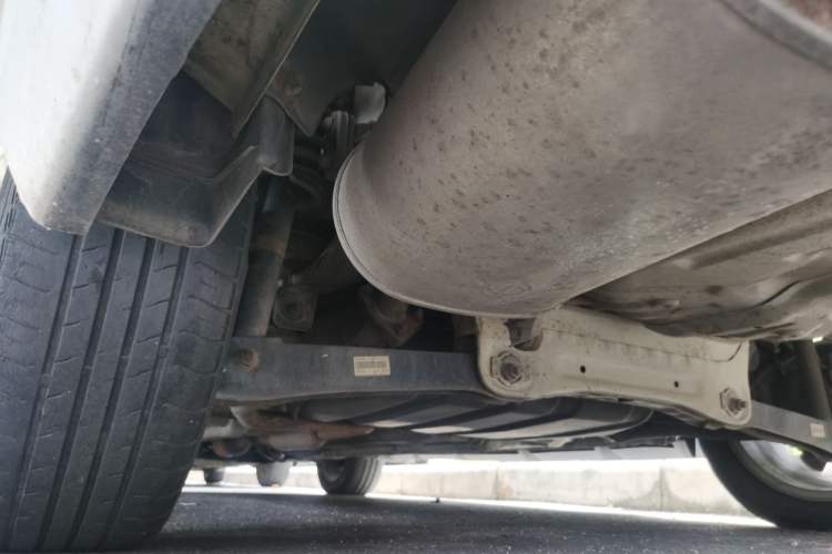 Used Soueast V3 Lingyue 2012 Revised Version 1.5L Manual – Style Edition Chassis Rear Left