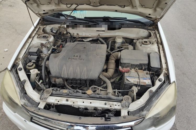 Used Soueast V3 Lingyue 2012 1.5L Manual New Happiness Edition Engine Bay