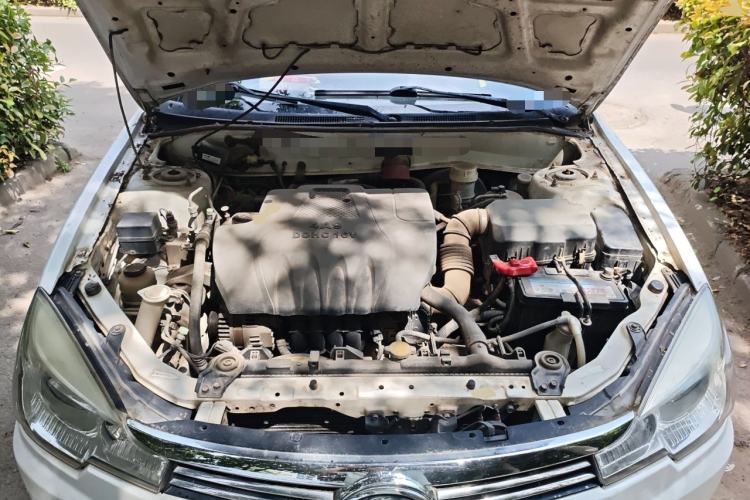 Used Soueast V3 Lingyue 2012 1.5L Manual Comfort Edition Engine Bay