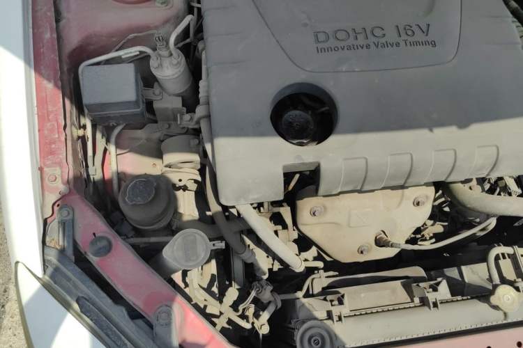 Used Soueast V3 Lingyue 2012 1.5L Manual New Happiness Edition Engine Bay Right