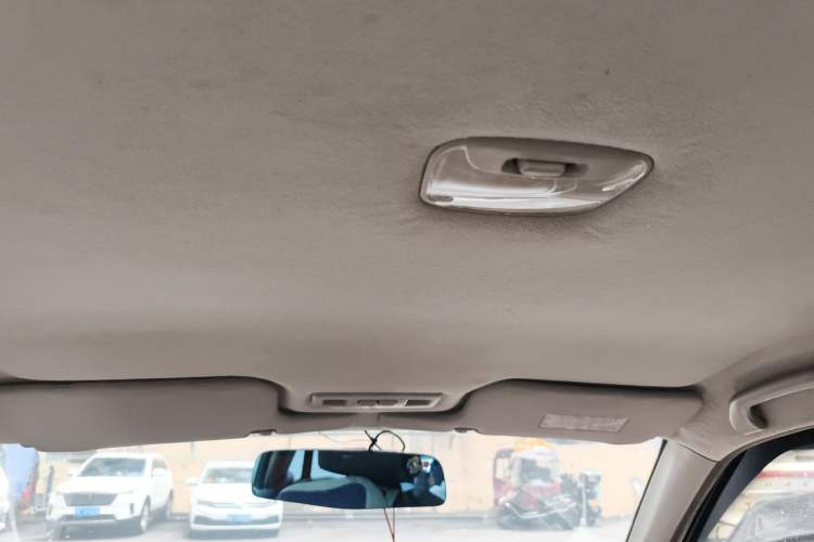 Used Soueast V3 Lingyue 2012 1.5L Manual Comfort Edition Headliner