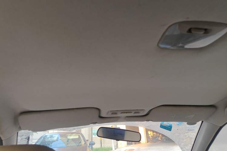 Used Soueast V3 Lingyue 2012 1.5L Manual Comfort Edition Headliner