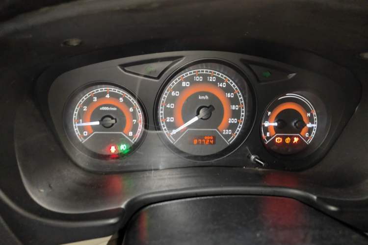 Used Soueast V3 Lingyue 2012 1.5L Manual Luxury Edition Instrument Cluster