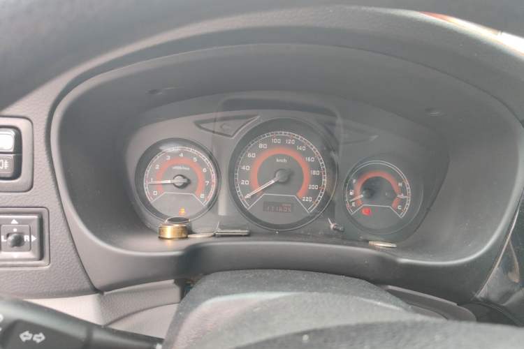 Used Soueast V3 Lingyue 2012 1.5L Manual New Happiness Edition Instrument Cluster