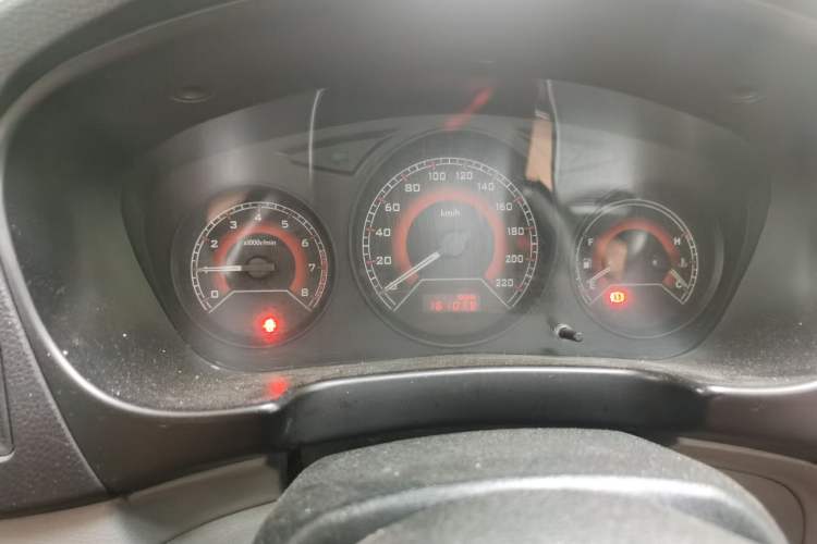 Used Soueast V3 Lingyue 2012 Revised Version 1.5L Manual – Style Edition Instrument Cluster