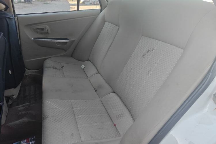 Used Soueast V3 Lingyue 2012 Revised Version 1.5L Manual Comfort Edition Left Rear Seat