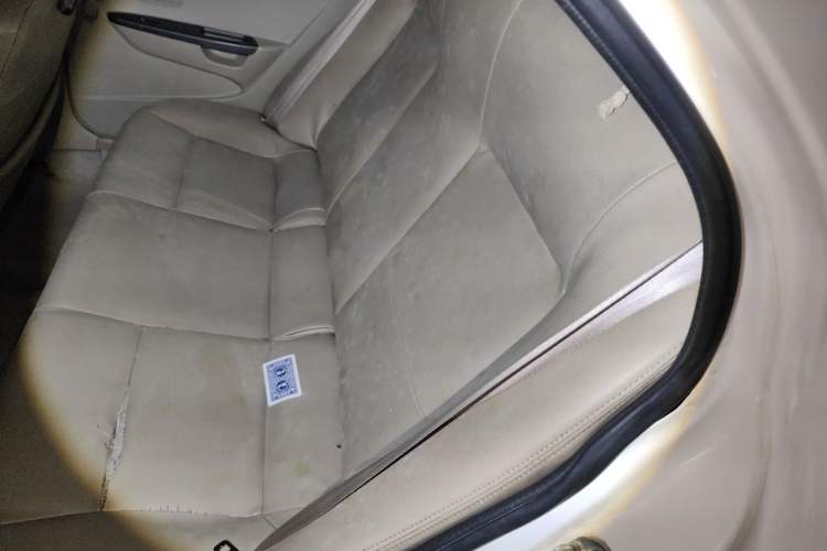 Used Soueast V3 Lingyue 2012 1.5L Manual Luxury Edition Left Rear Seat