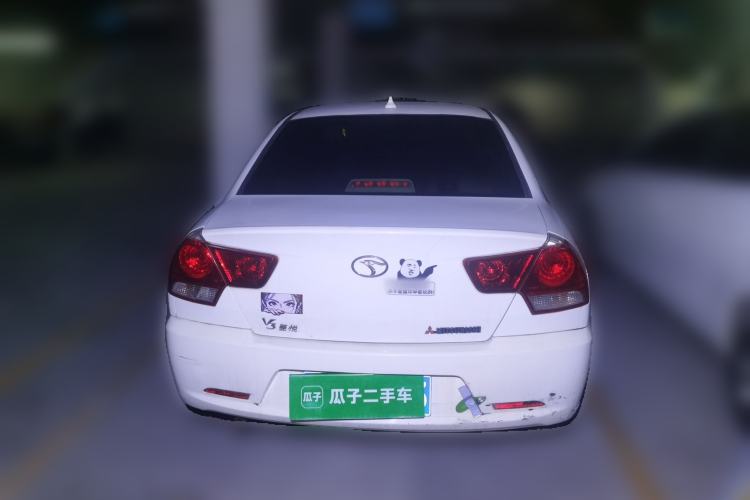 Used Soueast V3 Lingyue 2012 1.5L Manual Happiness Edition Rear